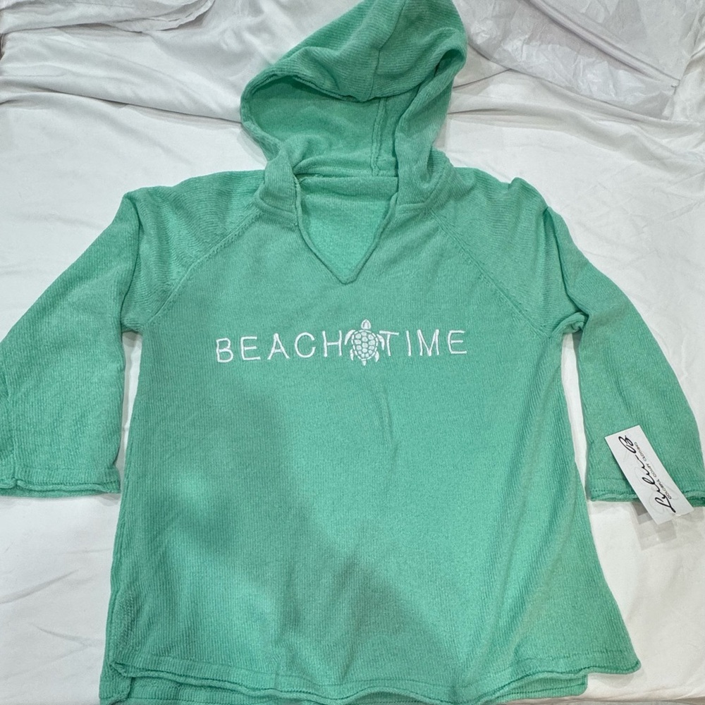 BEACH TIME Lulu-B hoodie